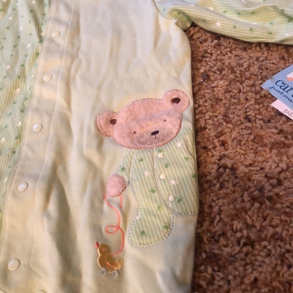 New Carter’s One Piece Green Footed Sleeper - Picture 2 of 4